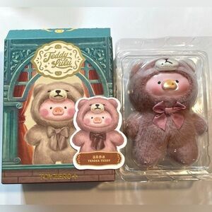LULU THE PIGGY Vintage Teddy Shop Plush Vinyl Face Pendant TENDER TEDDY